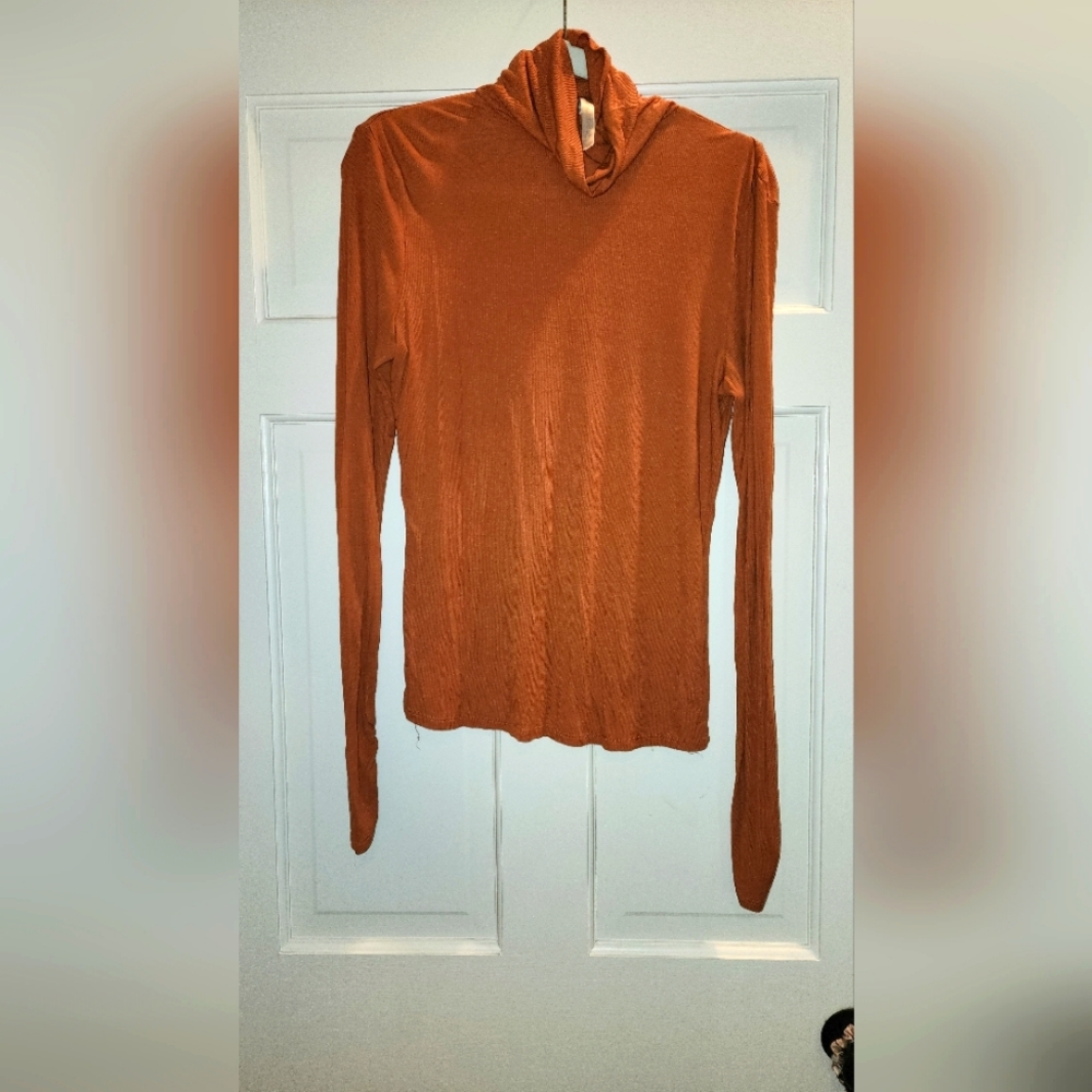 Fabletics Light Orange Mock Turtleneck